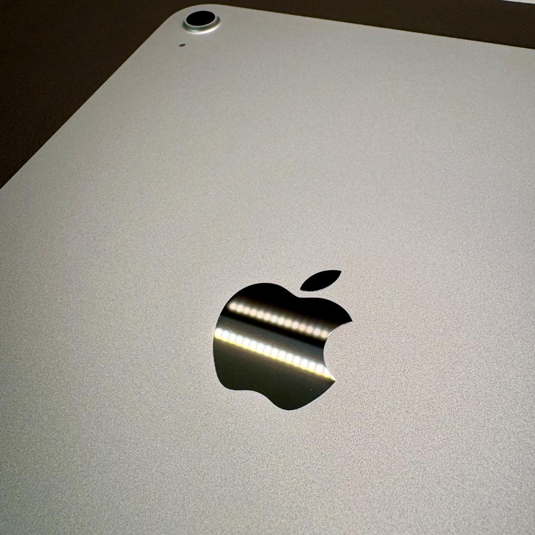 け*い様 【MOFTケース付き】iPad(A16) WiFiモデル 128GB