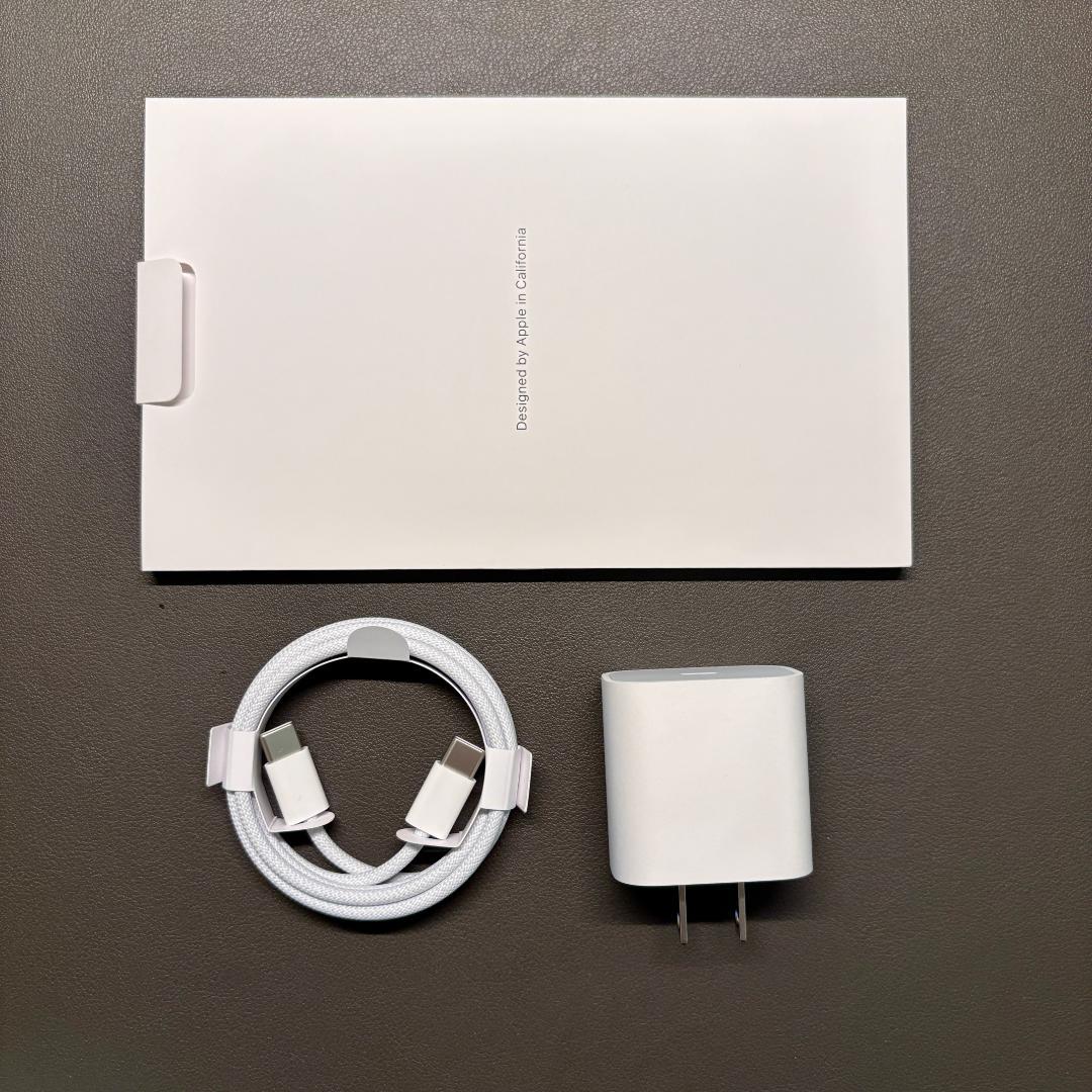 け*い様 【MOFTケース付き】iPad(A16) WiFiモデル 128GB