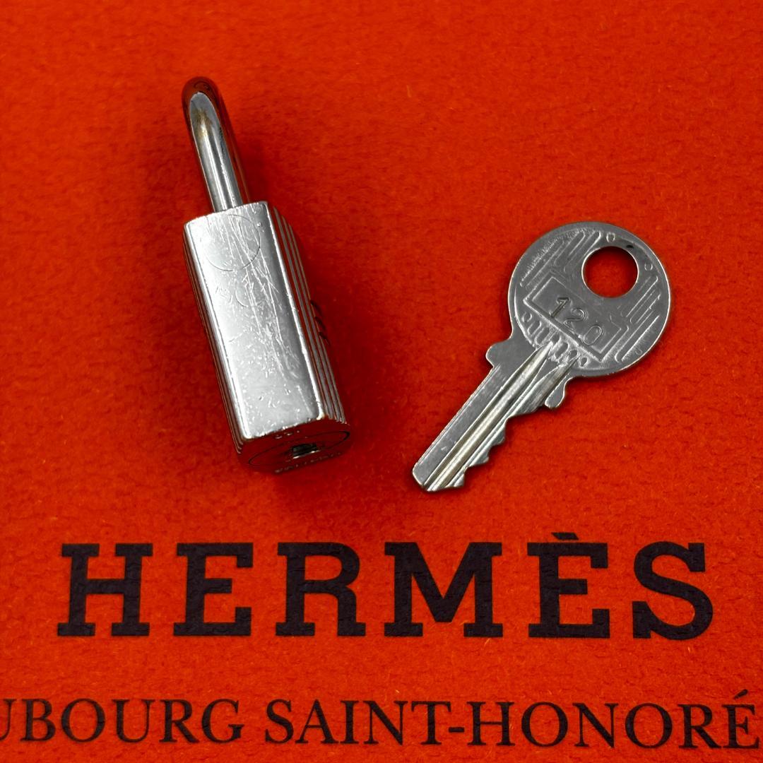 HERMÈS エルメス カデナ/南京錠 鍵セット No.120 シルバー