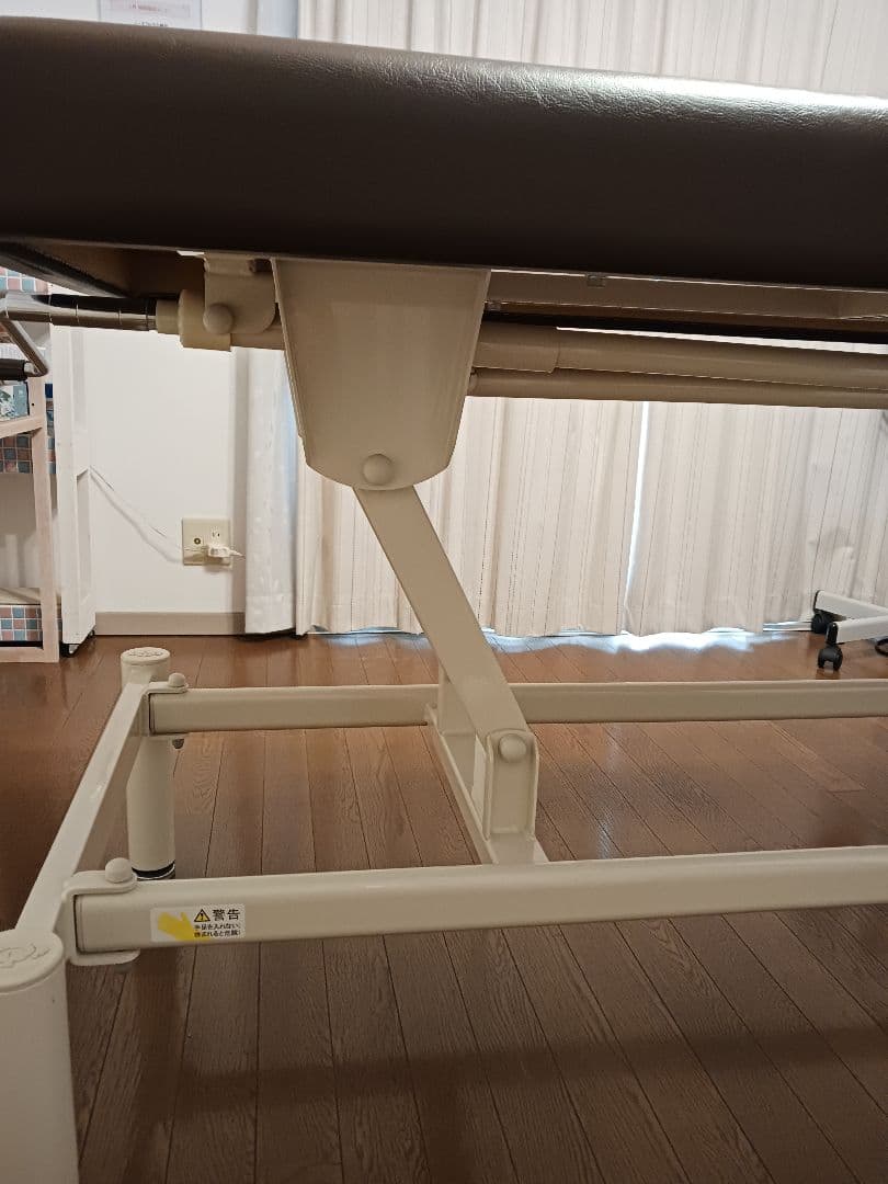 Takada Bed マッサージベッド　引き取りで18,500円割引