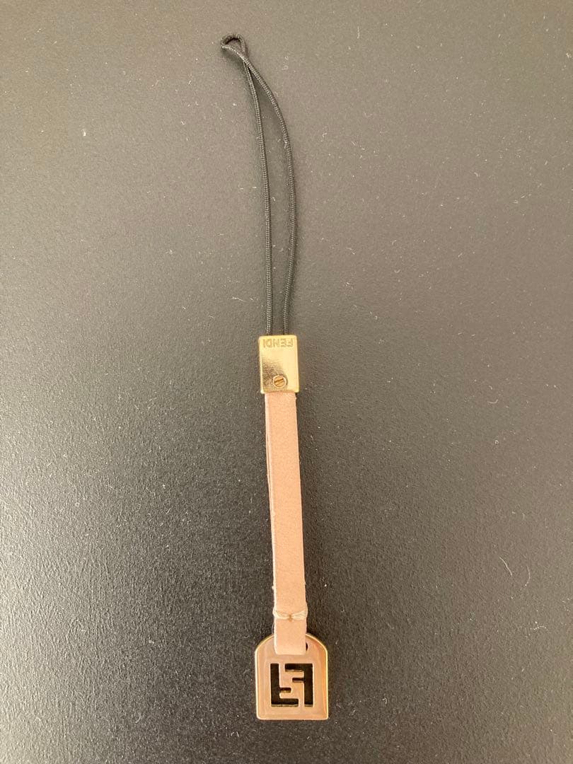Fendi レザー ストラップ