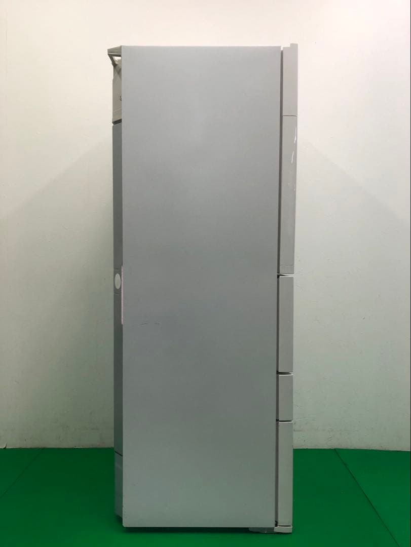 ☆地域限定自社便配送☆東芝 冷凍冷蔵庫 家庭用　2021年　ホワイト　②