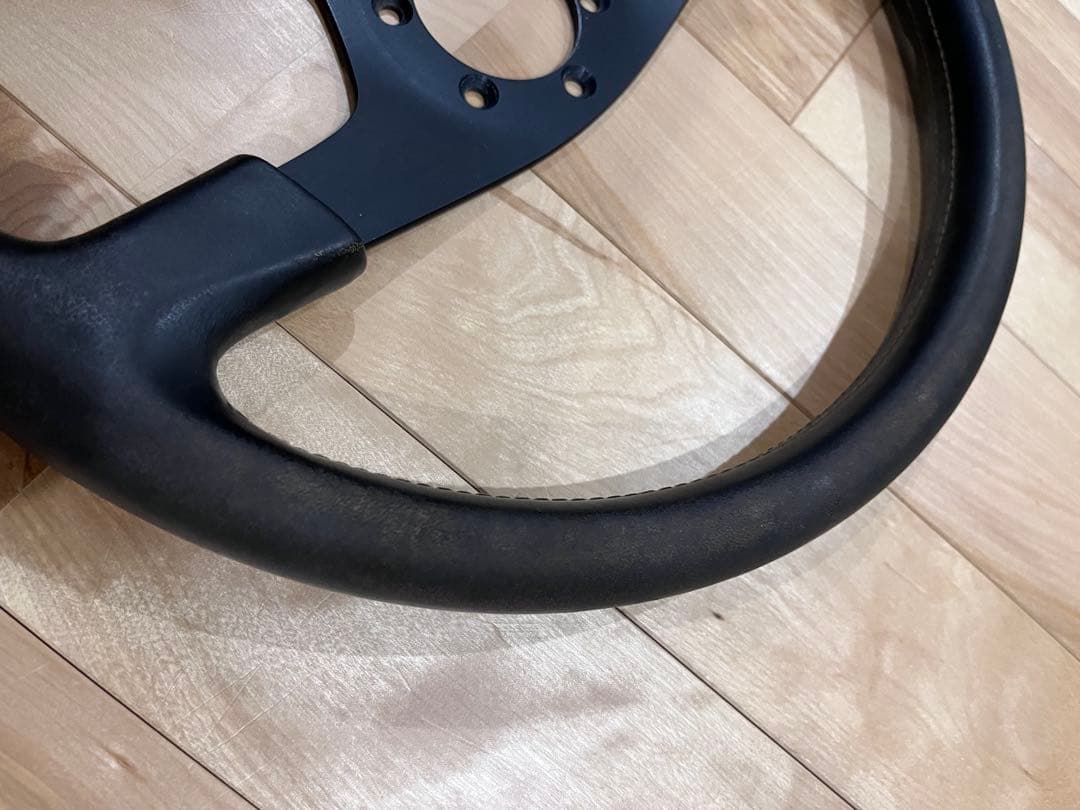 【値下げしました】トヨタ純正モモステアリング（スープラ？）