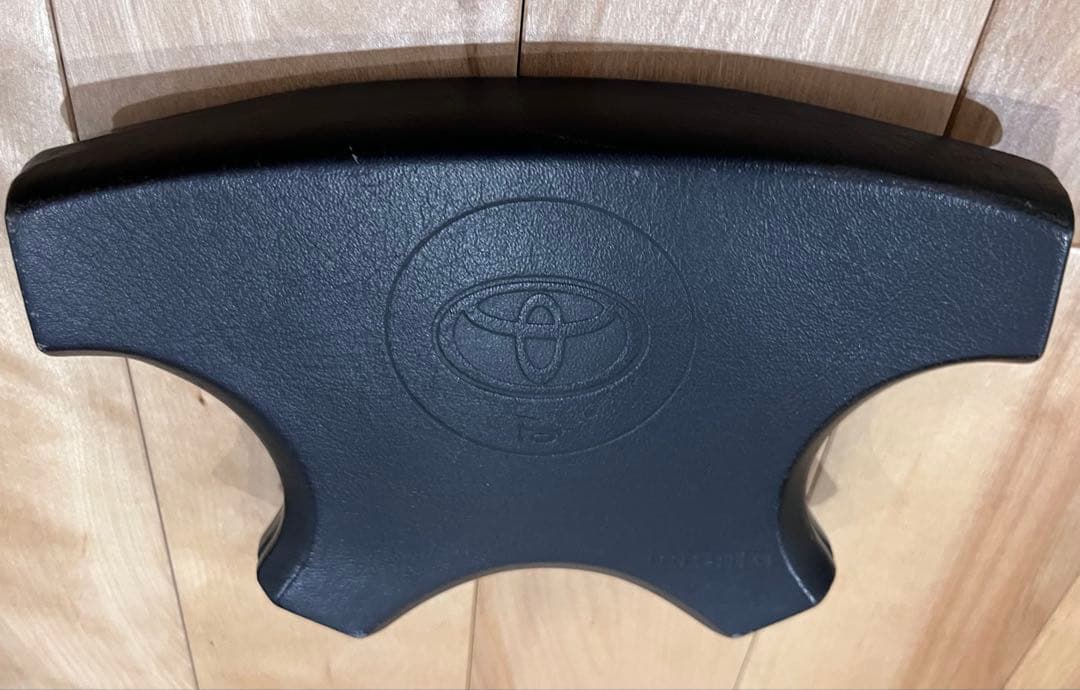 【値下げしました】トヨタ純正モモステアリング（スープラ？）