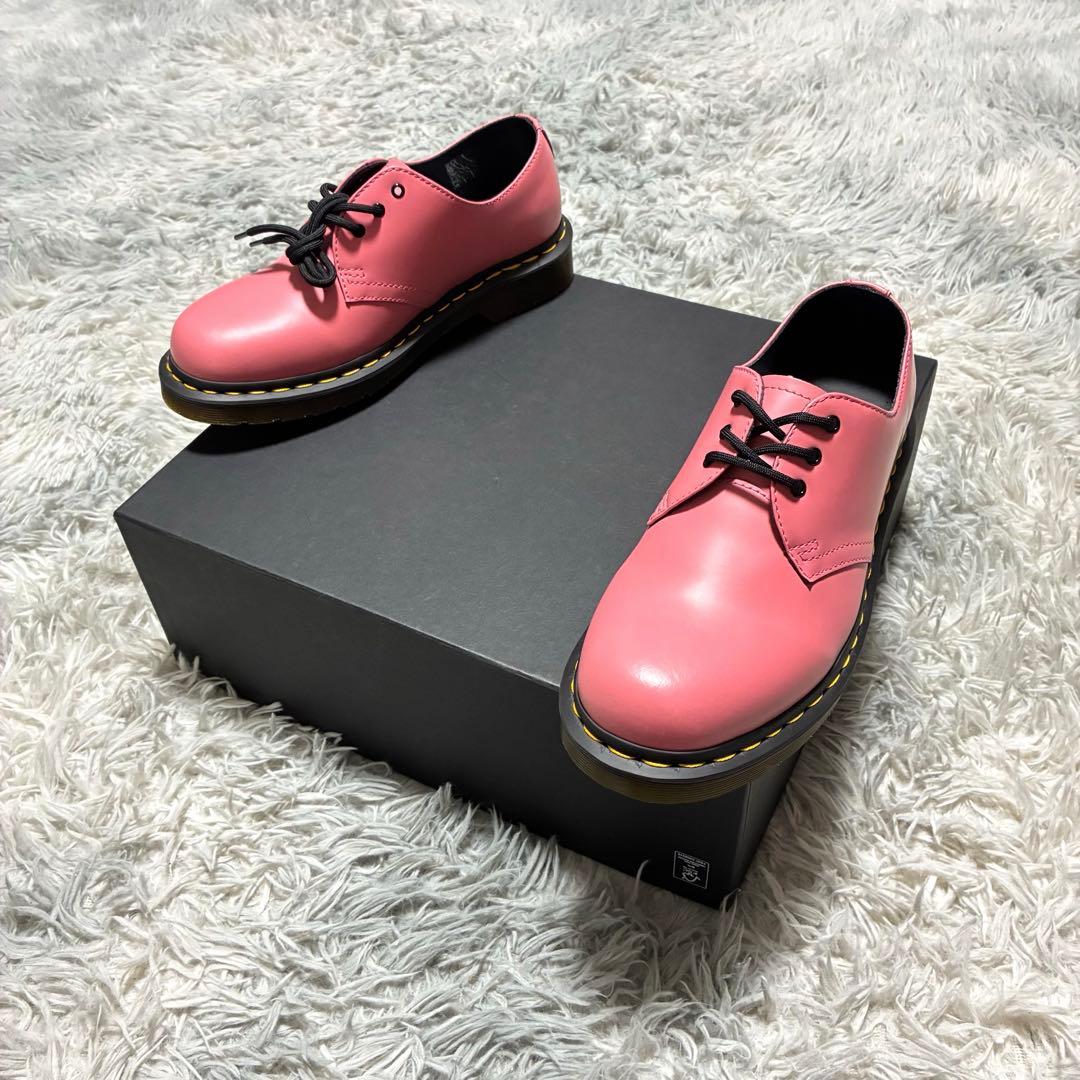 【未使用美品】Dr.Martens 本革 3ホール AW006 ピンク UK6