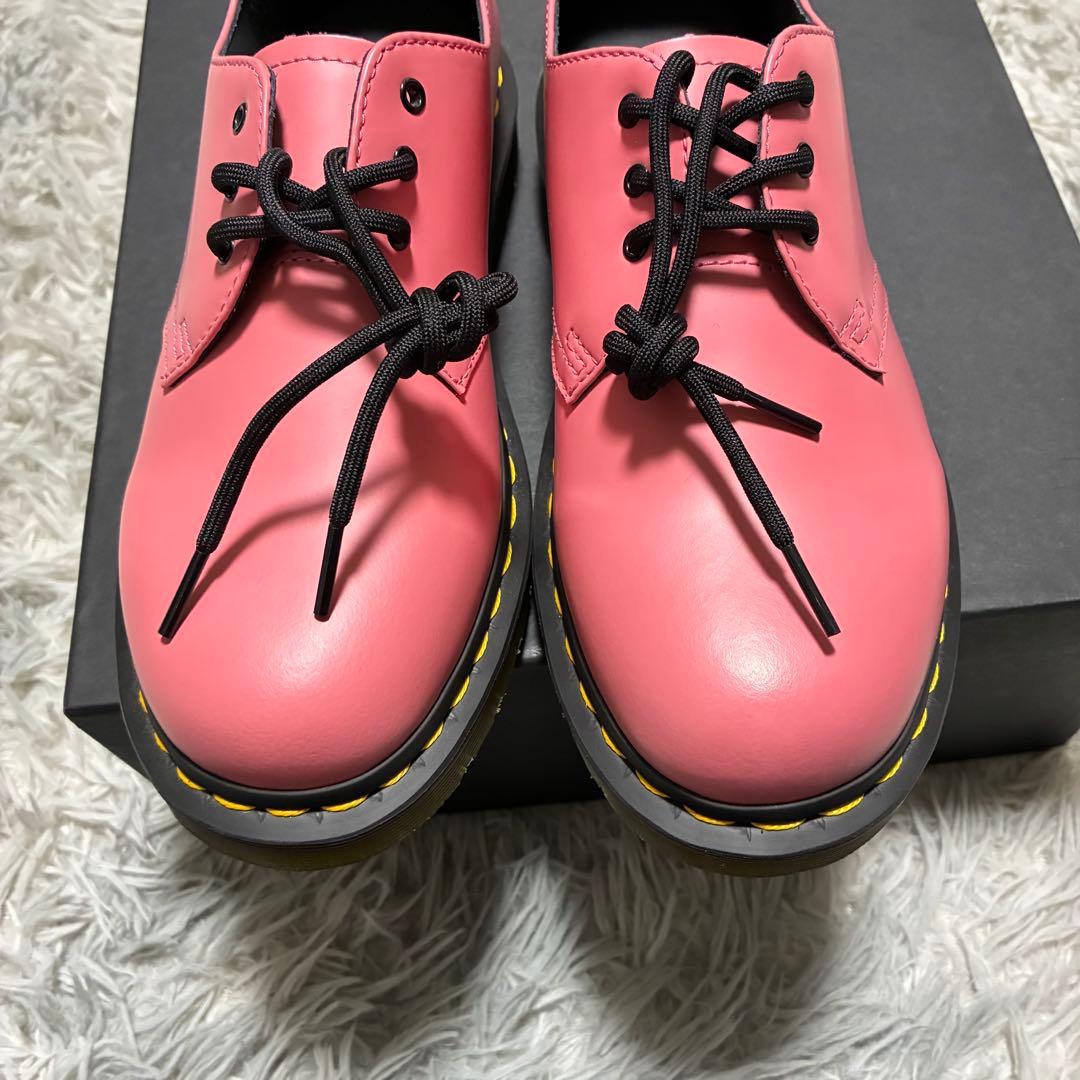 【未使用美品】Dr.Martens 本革 3ホール AW006 ピンク UK6