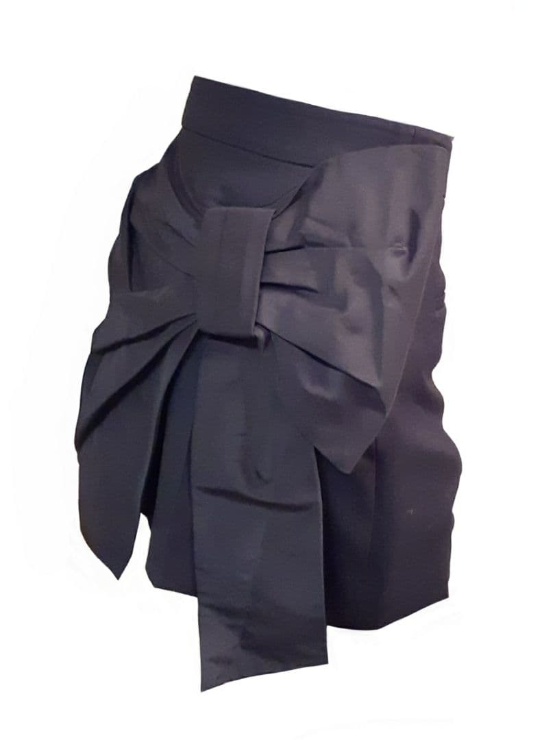 AlexanderMcQueen リボンモチーフ ショートパンツ スカート風 黒