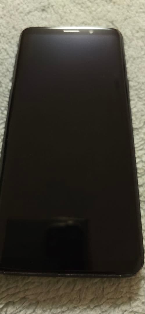 Galaxy S9-64GB. SIMフリー。ケースも一緒にお送りします