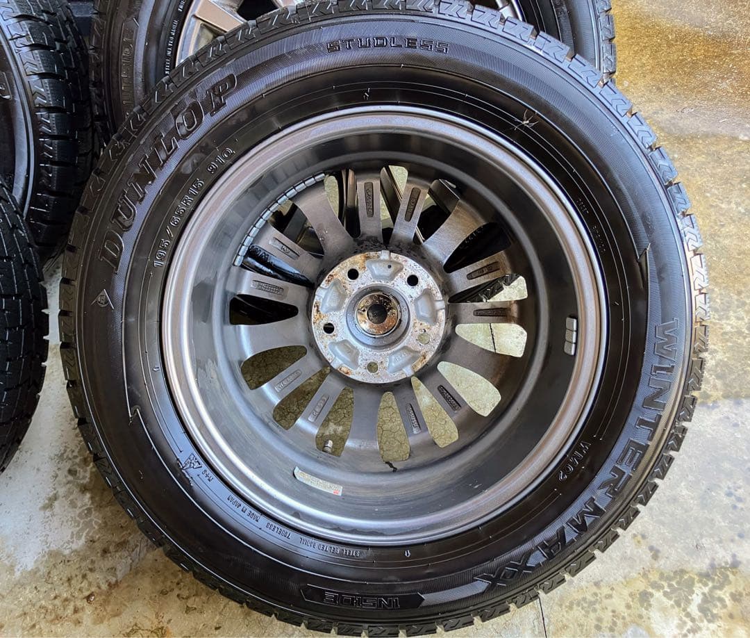 値下げ！☆美品☆ スタッドレスタイヤ・ホイールセット 195/65/15 セレナ