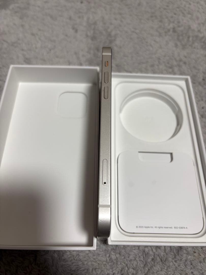 Apple iPhone 12 ホワイト 128GB