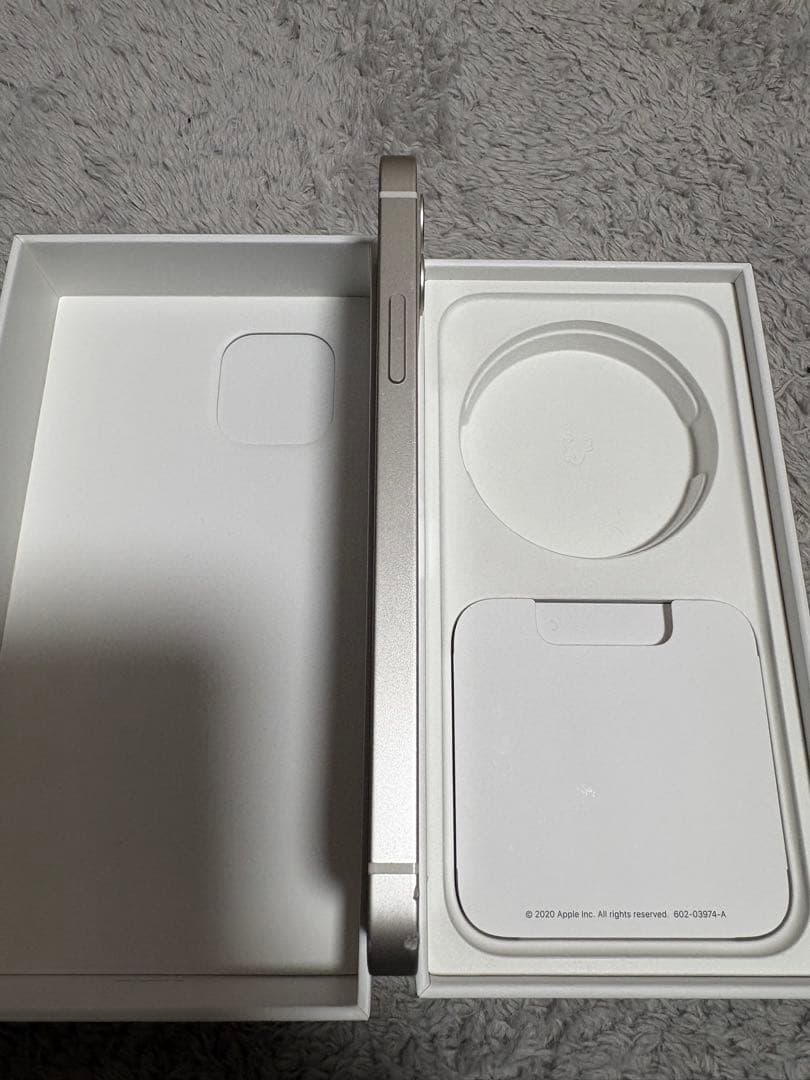 Apple iPhone 12 ホワイト 128GB