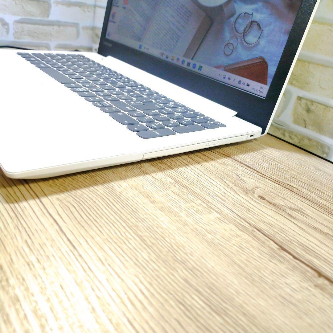 爆速☆Windows11☆レノボ♪薄型ノートパソコン✨DVDカメラ付き