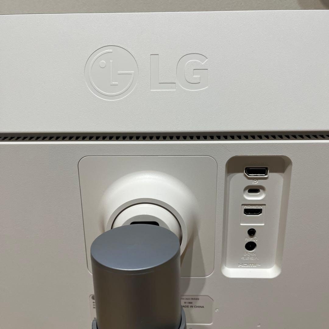 34WQ650-W/34型/UWFHD/IPS/ほぼ未使用