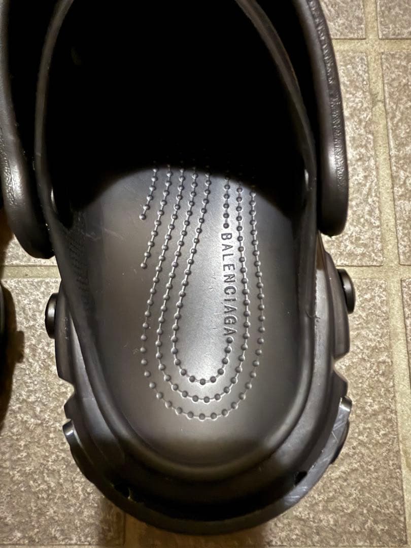 心*様 バレンシアガハードクロックス 41