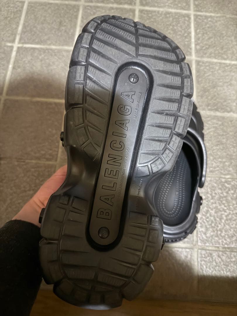 心*様 バレンシアガハードクロックス 41