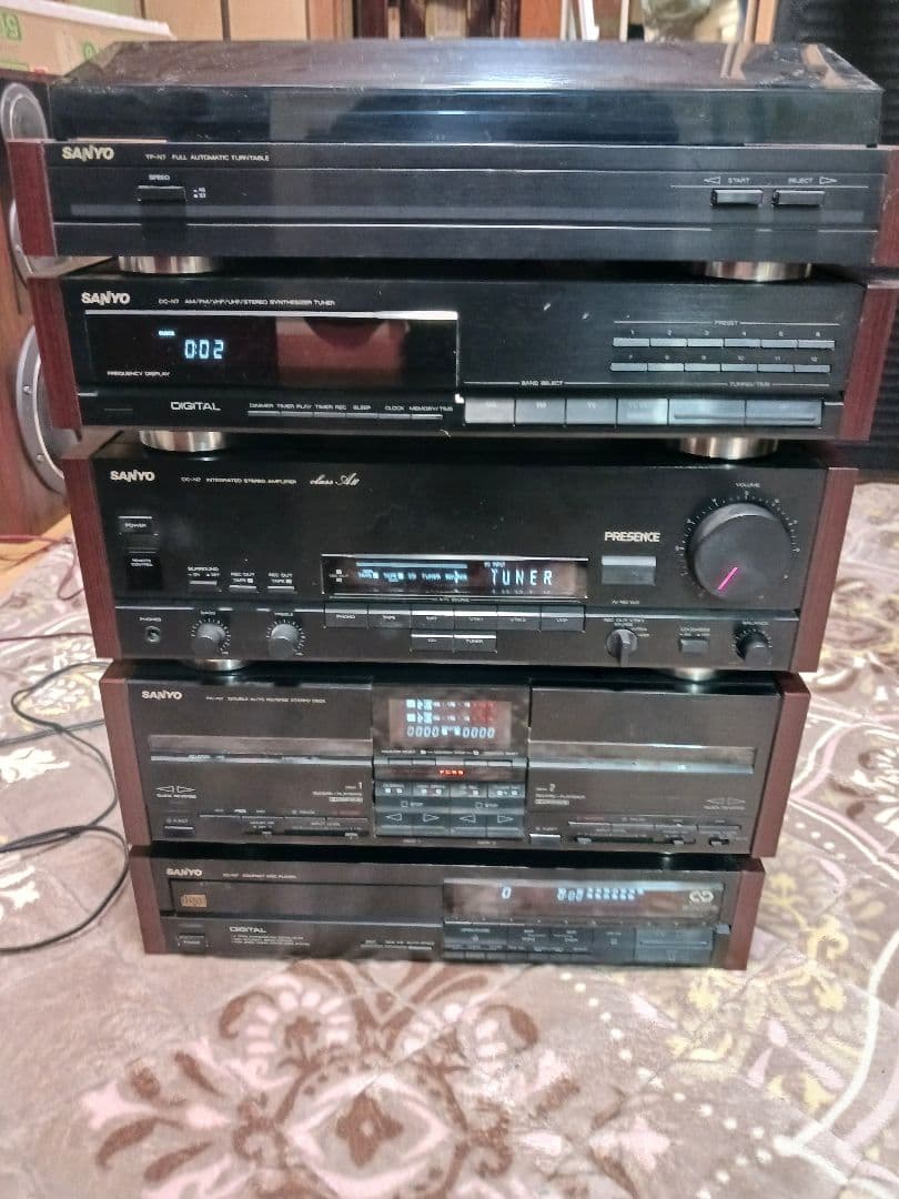 Sanyo PRESENCE 7 オーディオシステム