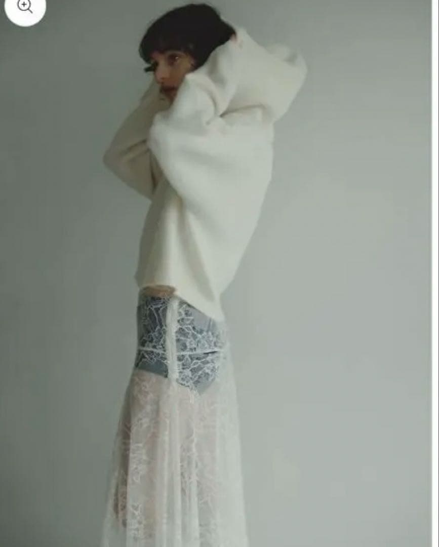 完売品MYNEマイネSHORT KNIT HOODIE/WHITEなぐもふうか