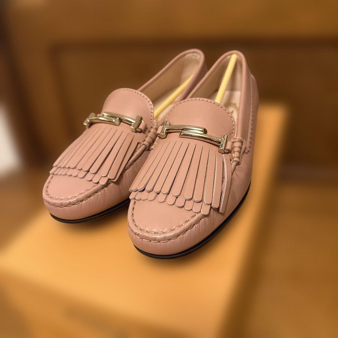 新品未使用 TOD'S トッズ フリンジ付きローファー サーモンピンク 36
