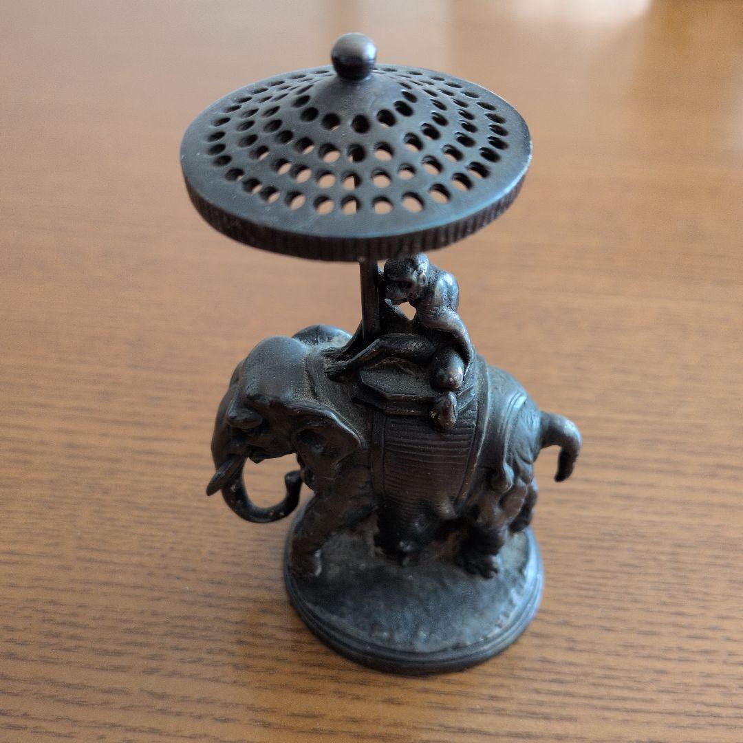 クリストフル 象と猿のつまようじホルダー