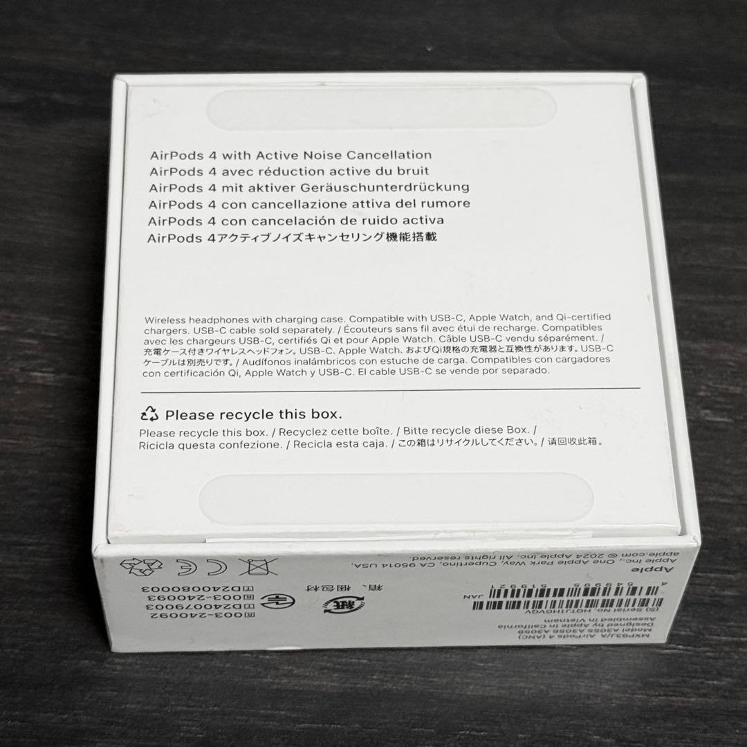 美品　Apple保証付き　2025年10月購入品　AirPods 4 ANC