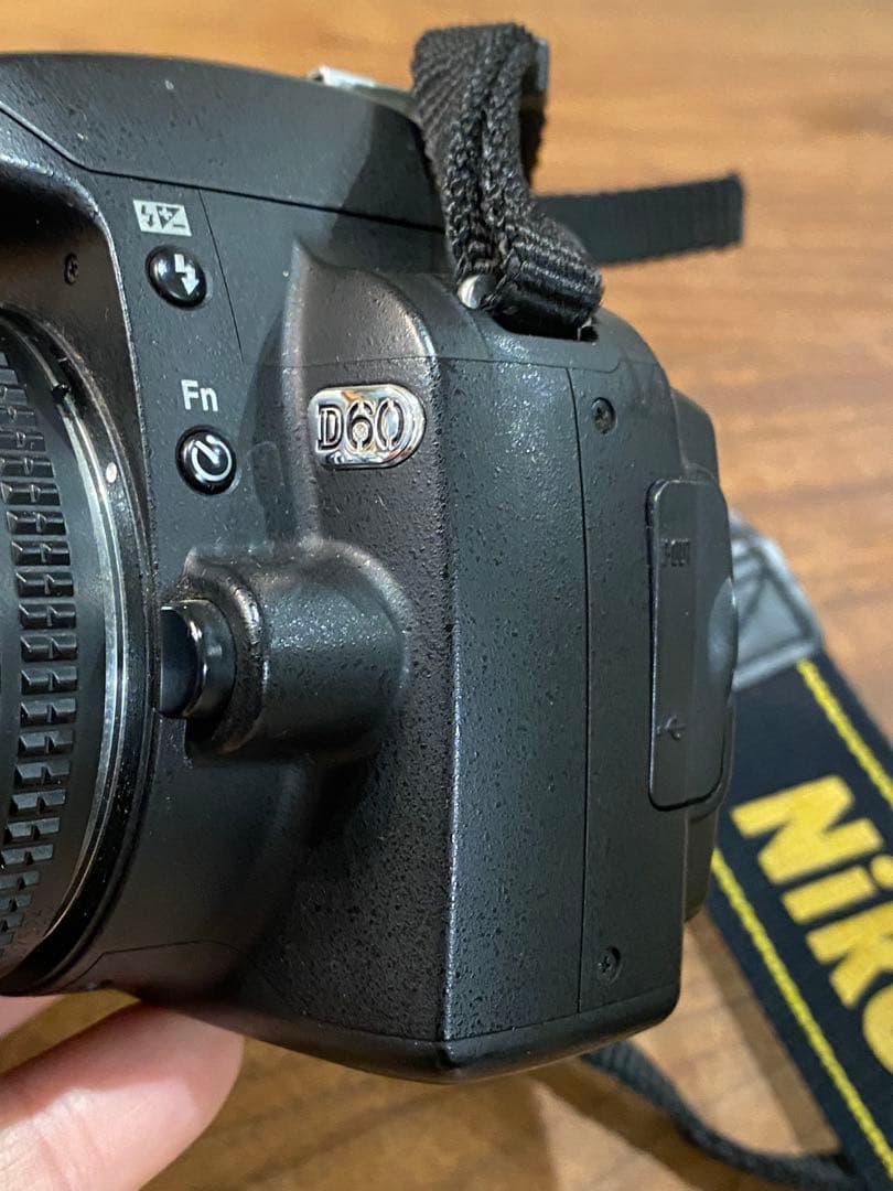 Nikon D60 CCDデジタル一眼　動作品　35-70 AFニッコールレンズ