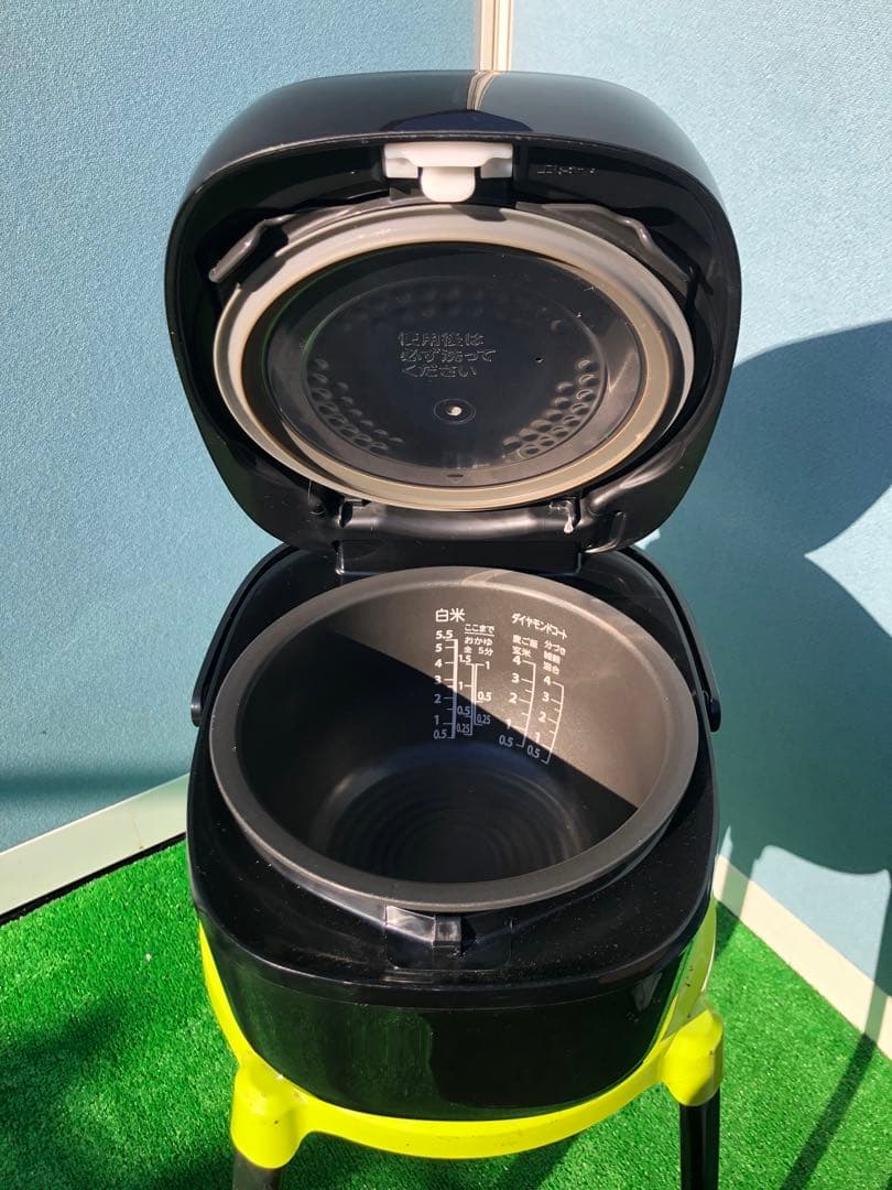 2021年製TOSHIBA 東芝 炊飯器 RC-10VRR