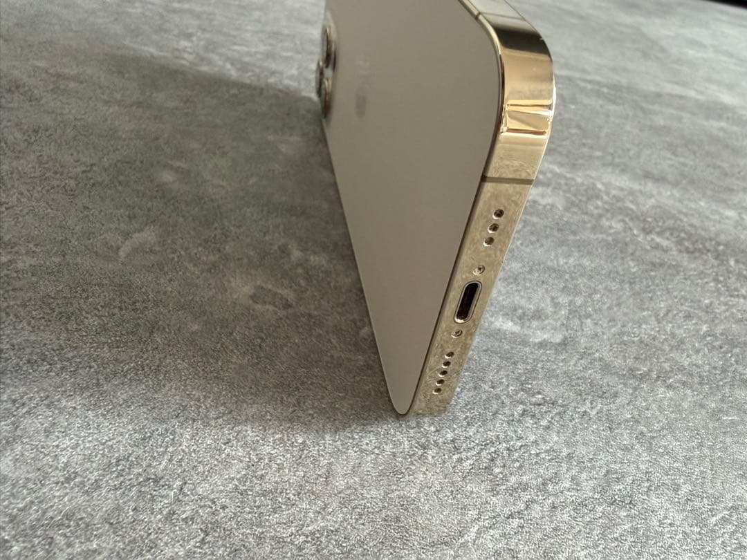 iPhone12Pro本体 256GB ゴールド