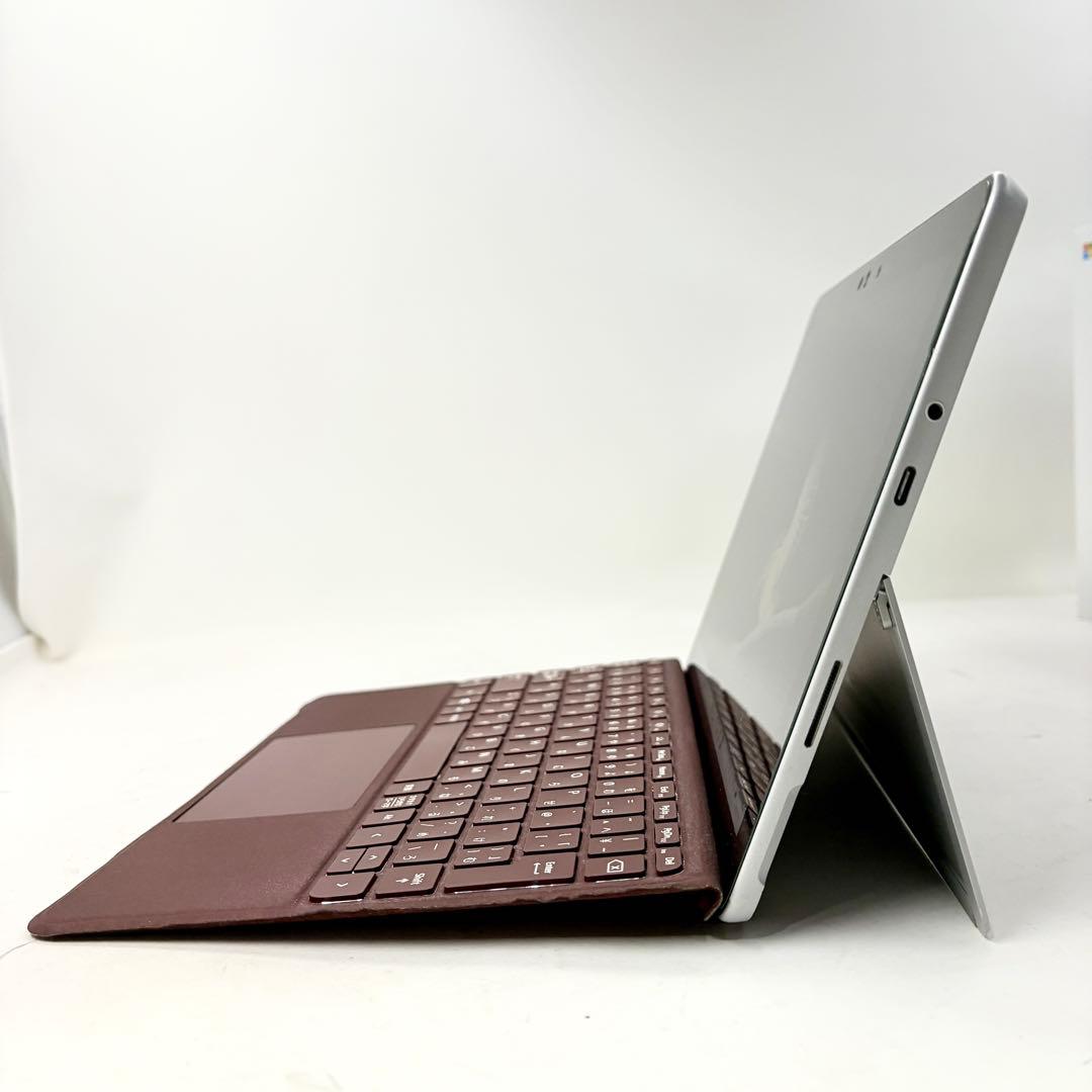限定1台の極上品！Surface Go 8GB 上位モデル キーボード付き