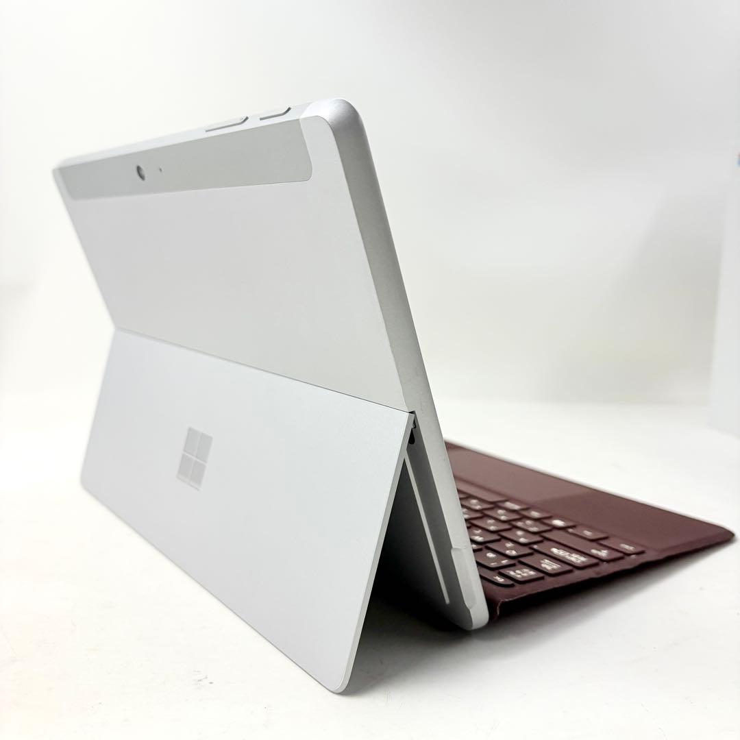限定1台の極上品！Surface Go 8GB 上位モデル キーボード付き