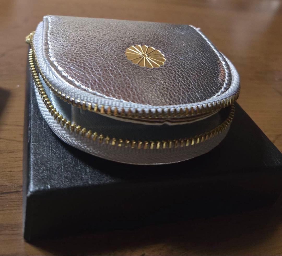 皇居⭐︎ケース⭐︎シルバー⭐︎財布