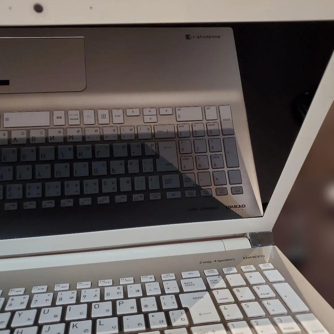 P*i様 dynabook シルバー ノートPC PAZ65FG