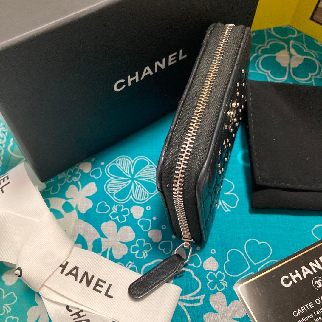 美品☆CHANEL ブラック ケース スタッズ☆カメリア☆カードケース☆