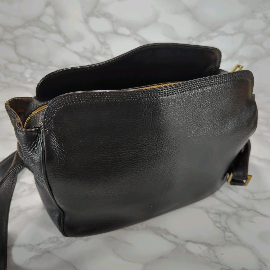 [美品]　LOEWE ロエベ アナグラム シ ョルダーバッグ ブラック