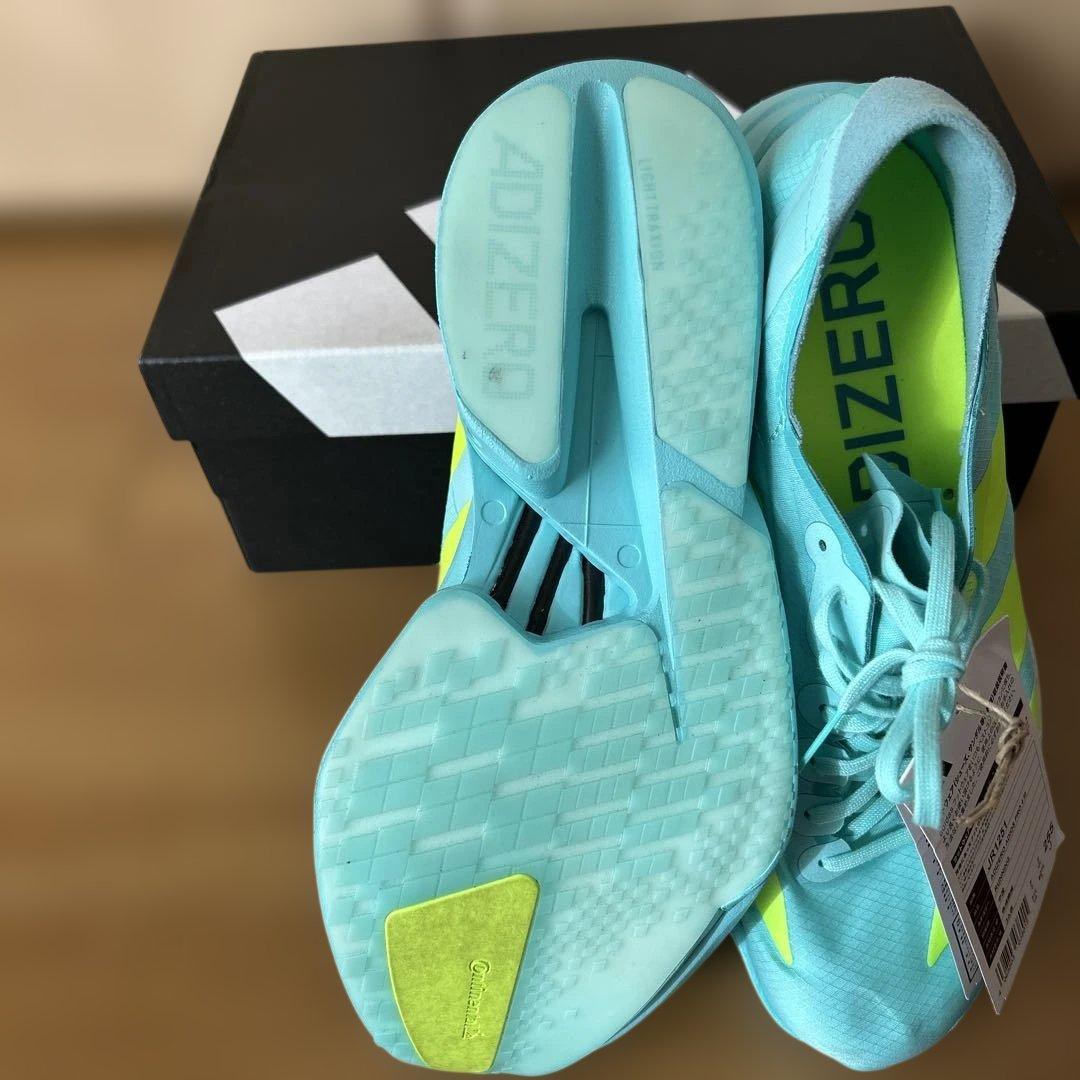 アディオスプロ4 新品未使用品25.5センチ