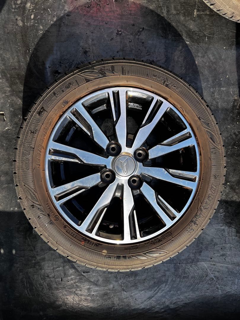 14インチ ダイハツ純正タイヤ・ホイールセット