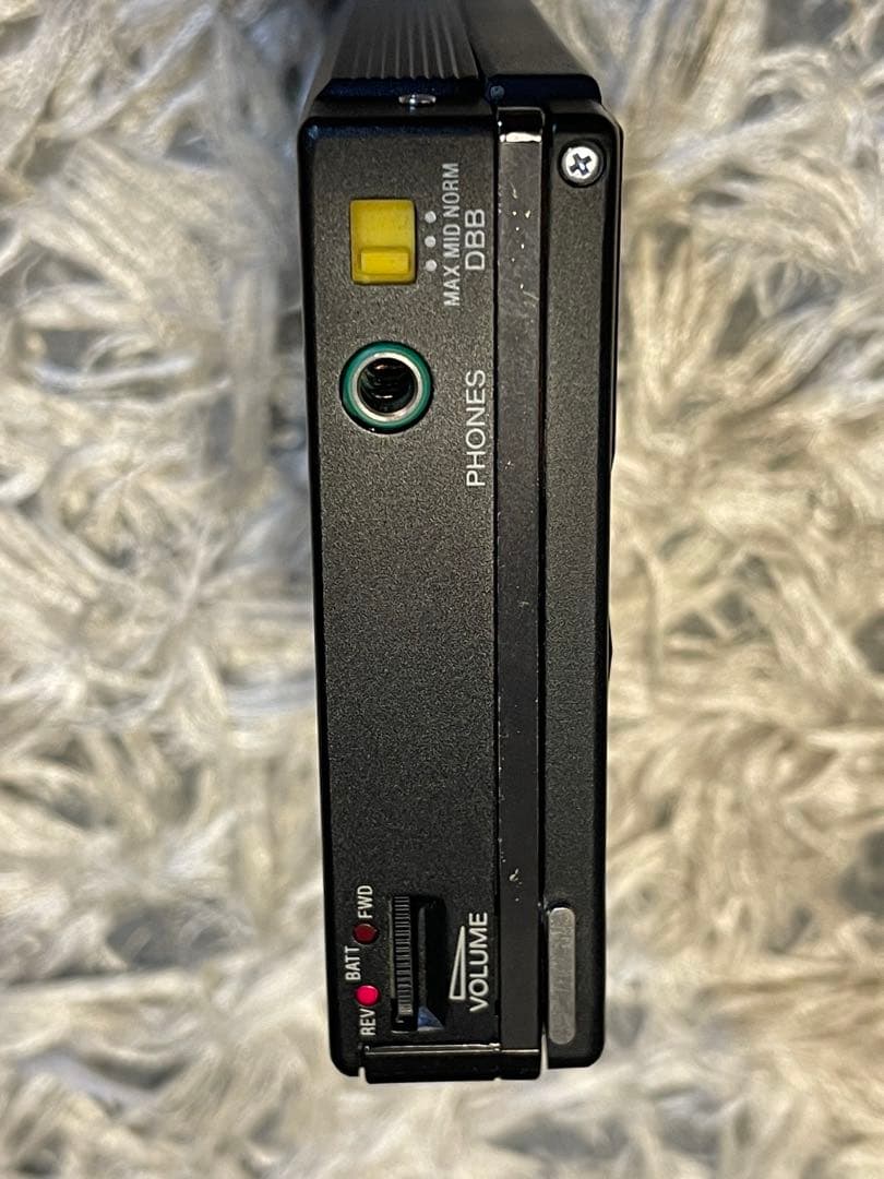 SONY WM-150 WALKMAN カセットプレーヤー　ケース付ウォークマン