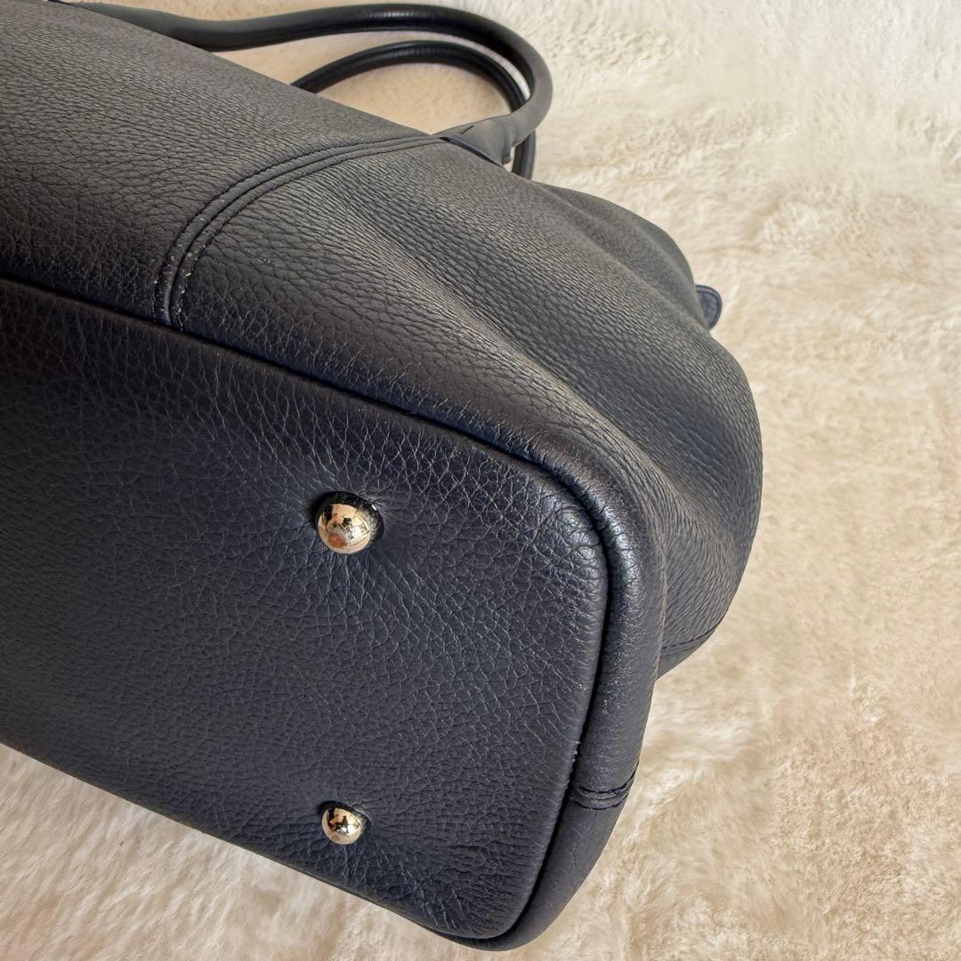 【美品】　バーニーズニューヨーク　オールレザー　トートバッグ　ネイビー　A4