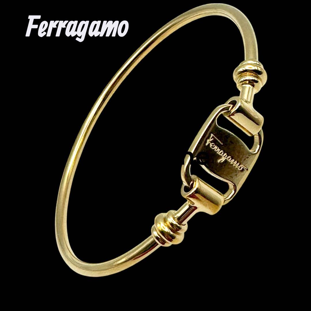 【新品未使用保管品】Ferragamo バングル・リストバンド/