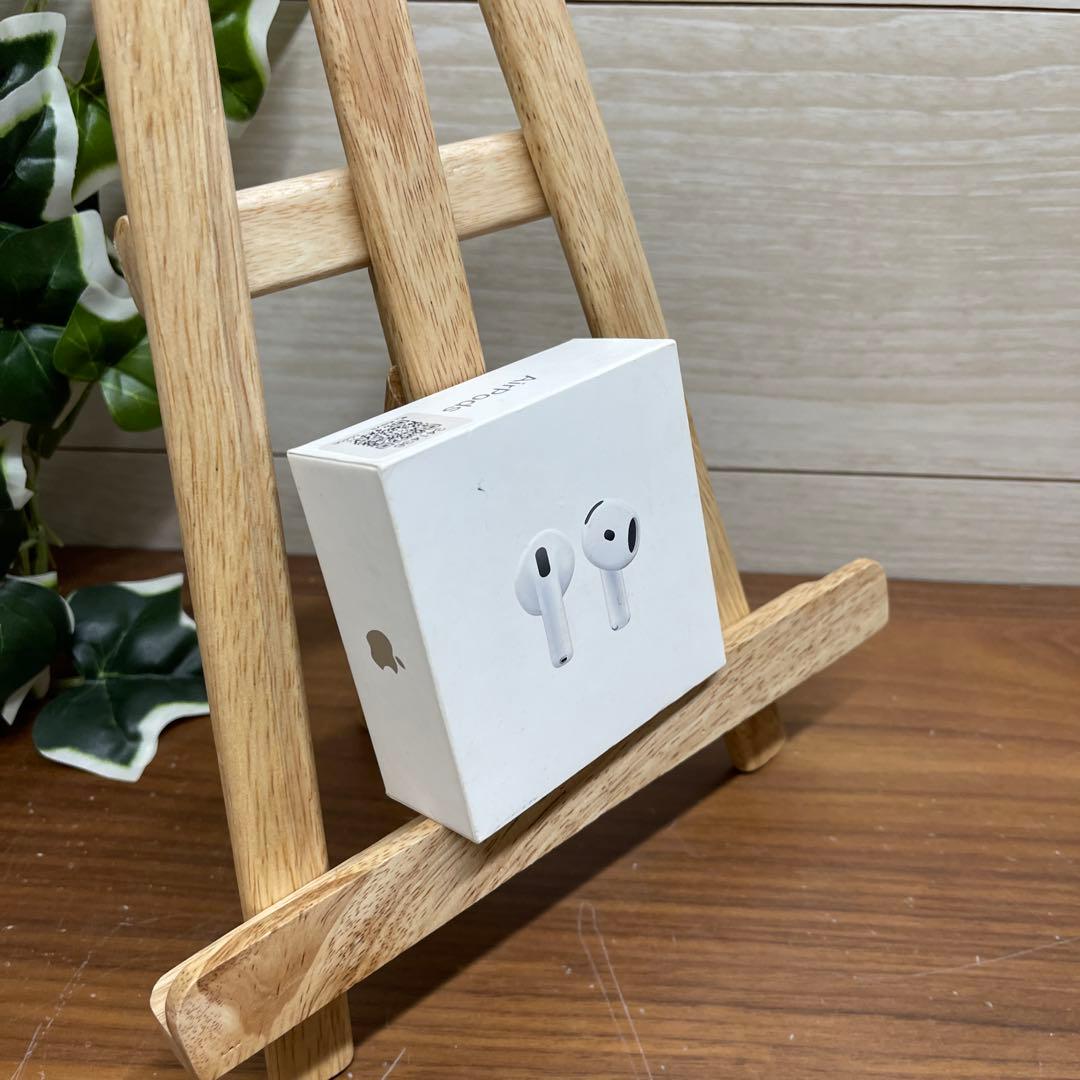 新品未開封Apple AirPods 4 ノイキャン非搭載 第4世代