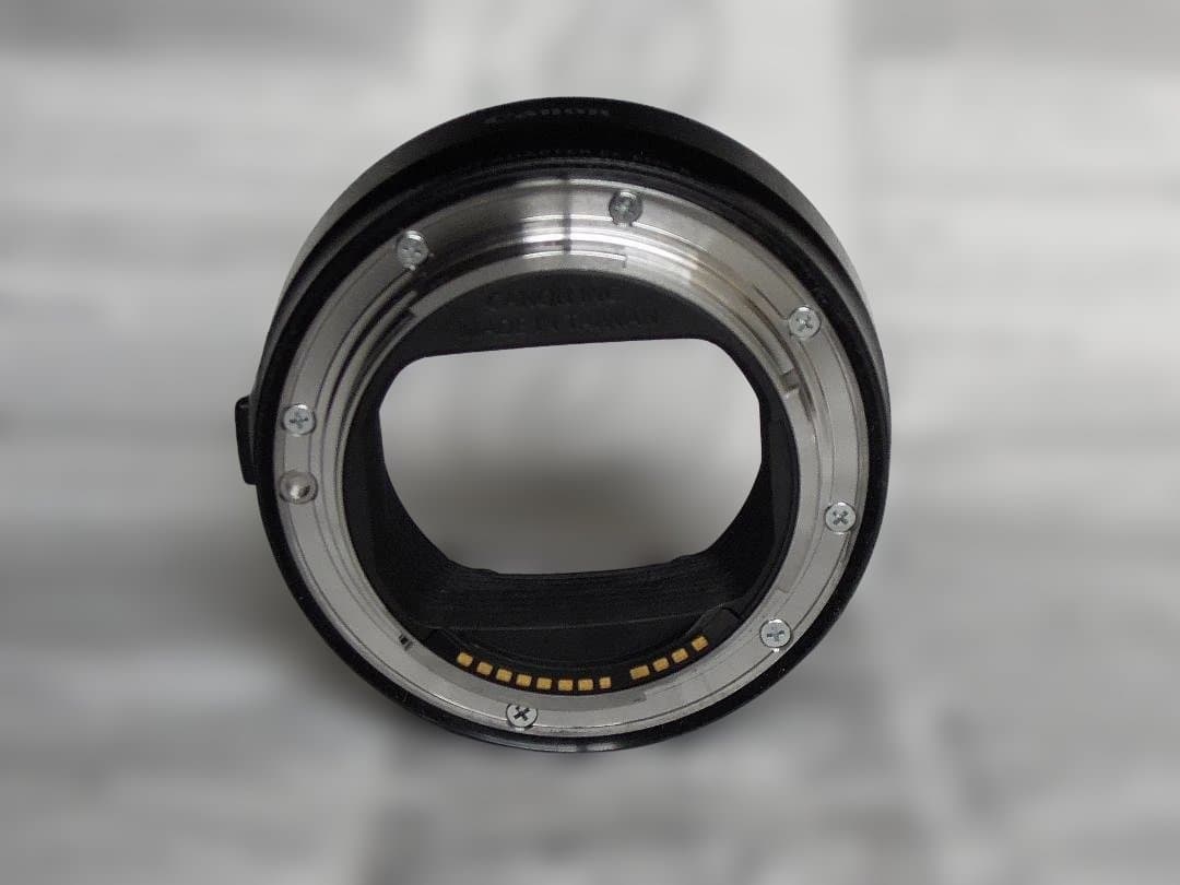 Canon マウントアダプタ　EF-EOS R