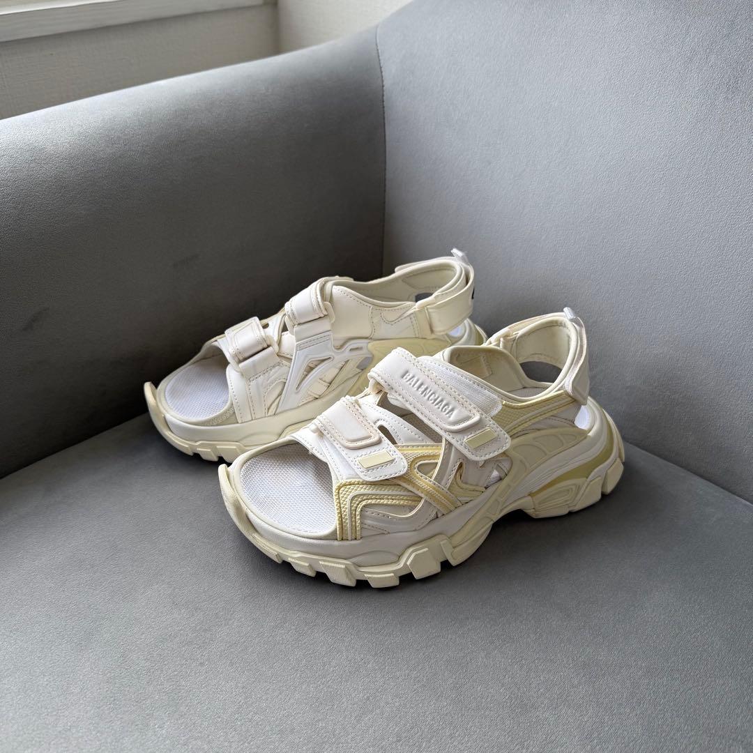 バレンシアガ トラック サンダル 617543 オフホワイト系 35 23cm