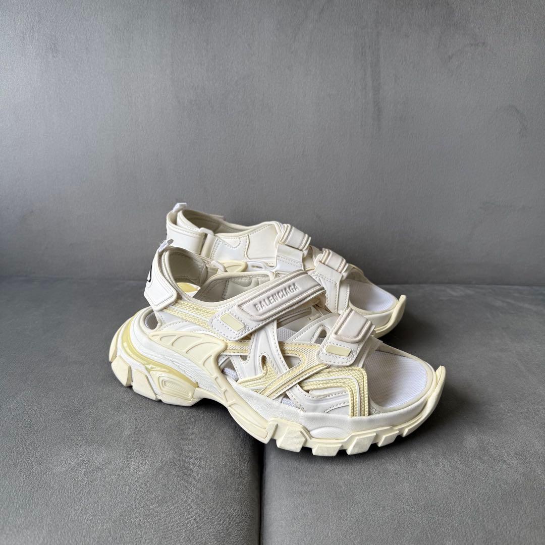 バレンシアガ トラック サンダル 617543 オフホワイト系 35 23cm