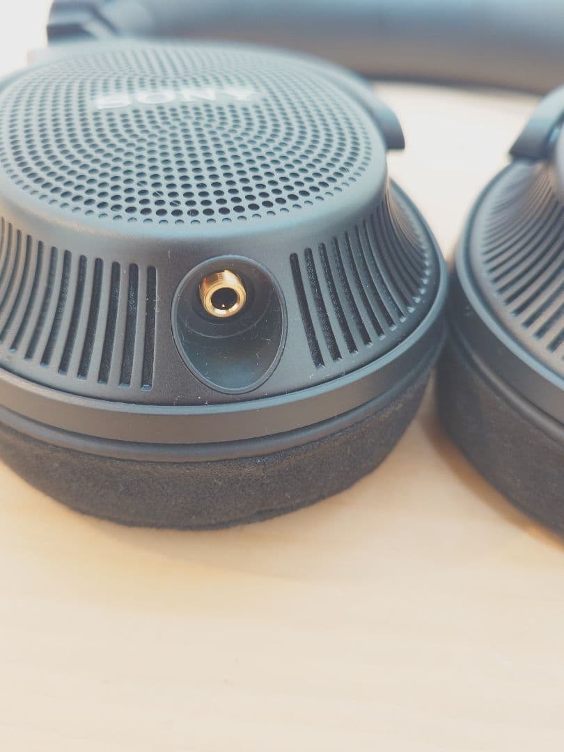 新品　SONY MDR-MV1