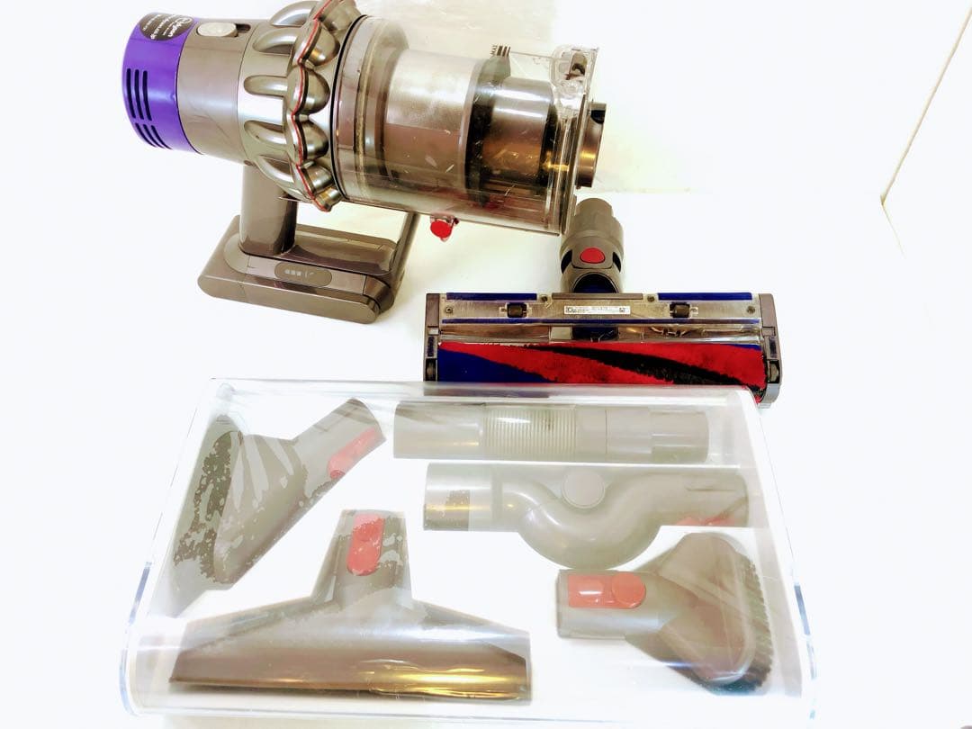 Dyson サイクロンクリーナーV10 Fluffy SV12 付属品付き