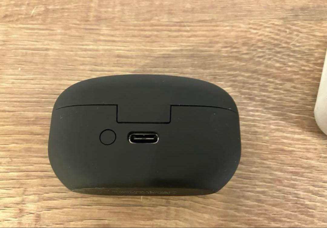 イヤホン　SONY WF-1000XM5 中古美品　ケース、付属品付き