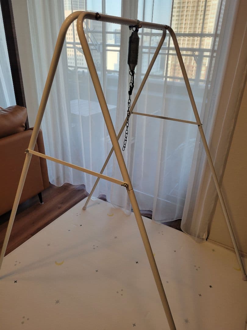 ジョリージャンパー　Jolly Jumper