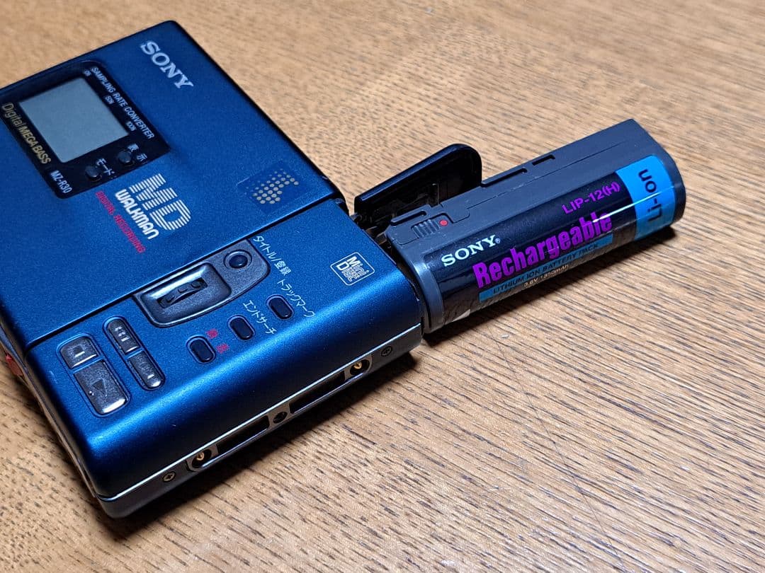 SONY　MDウォークマン MZ-R30