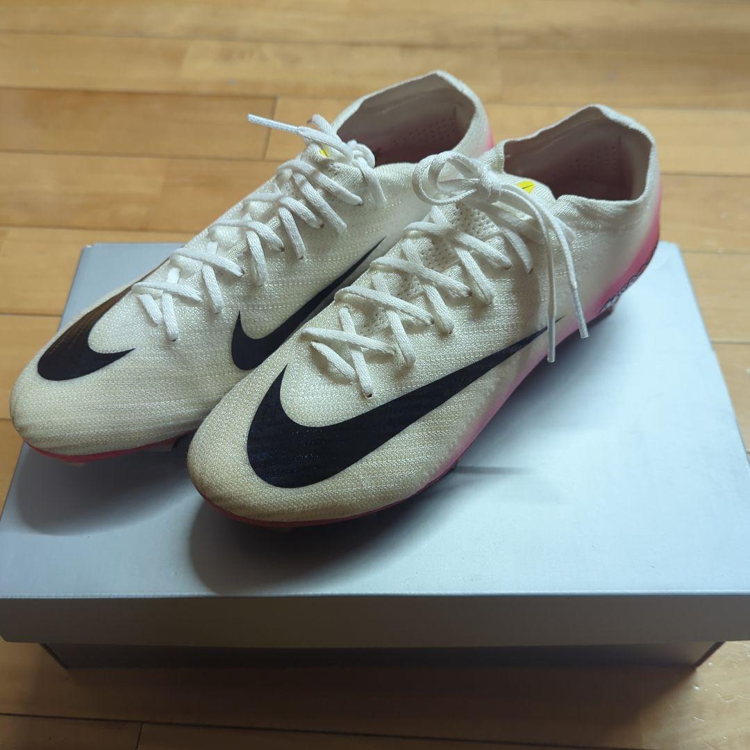 Nike ズーム　マーキュリアル　ヴェイパー　16