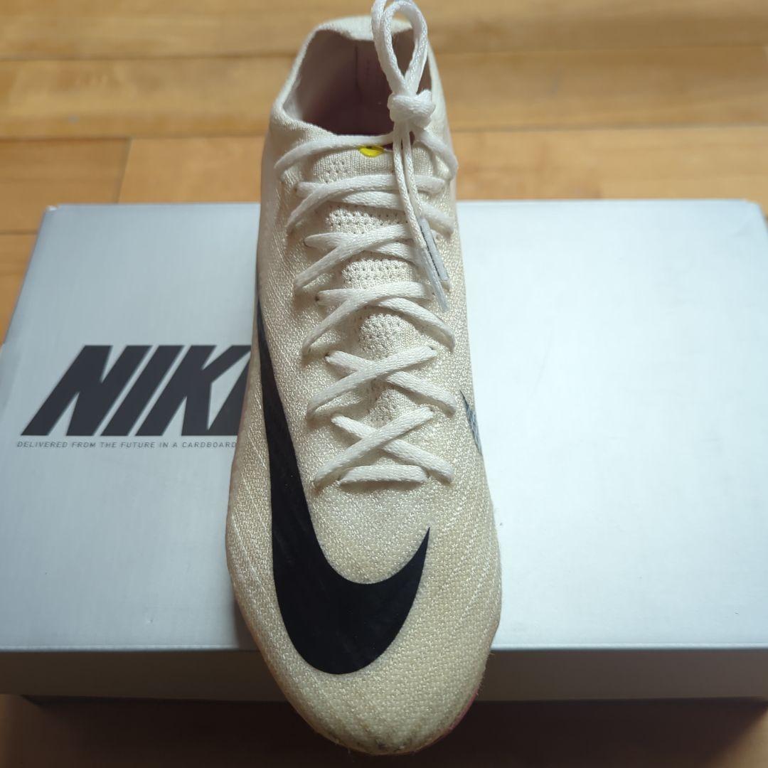 Nike ズーム　マーキュリアル　ヴェイパー　16