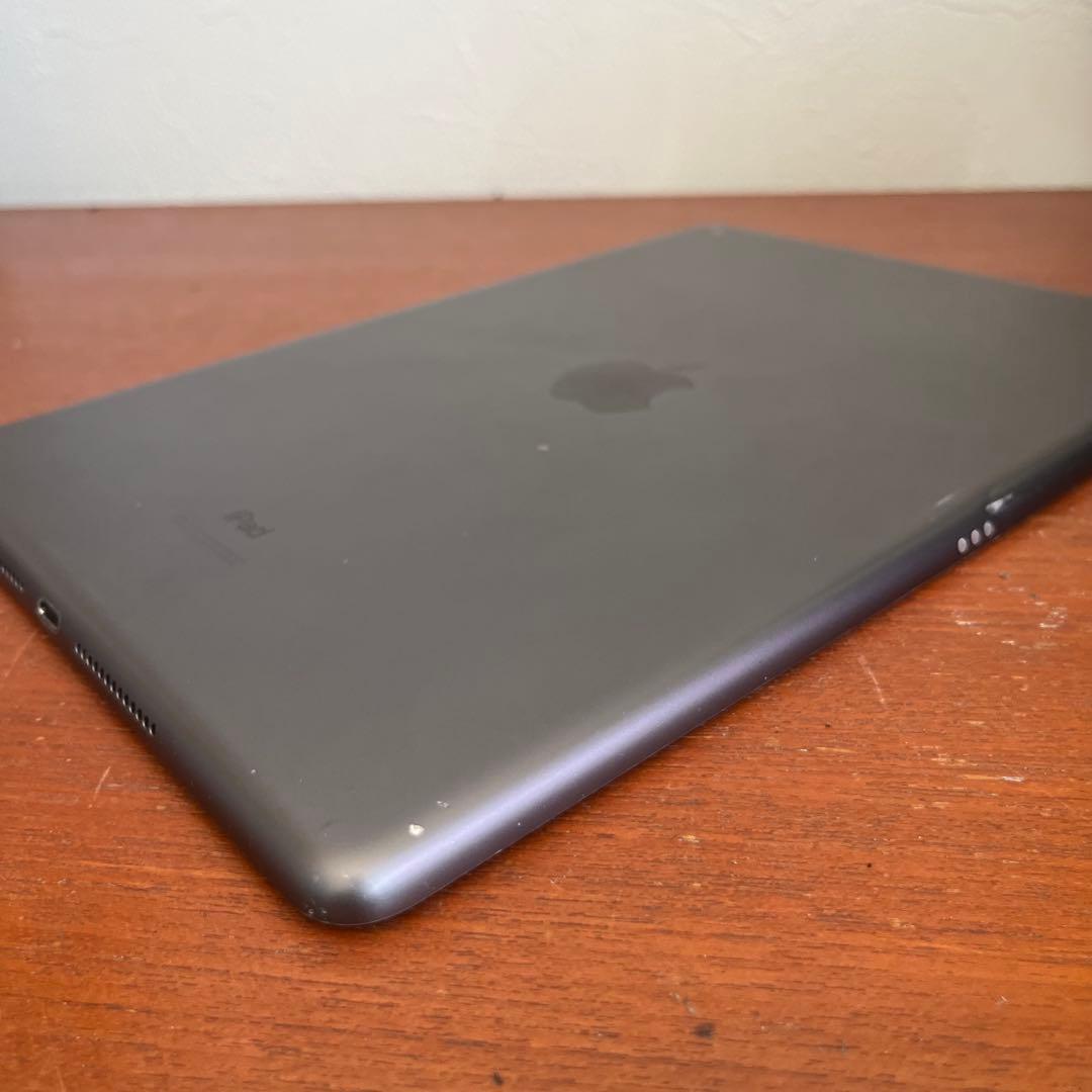 iPad第7世代　128GBバッテリー95%
